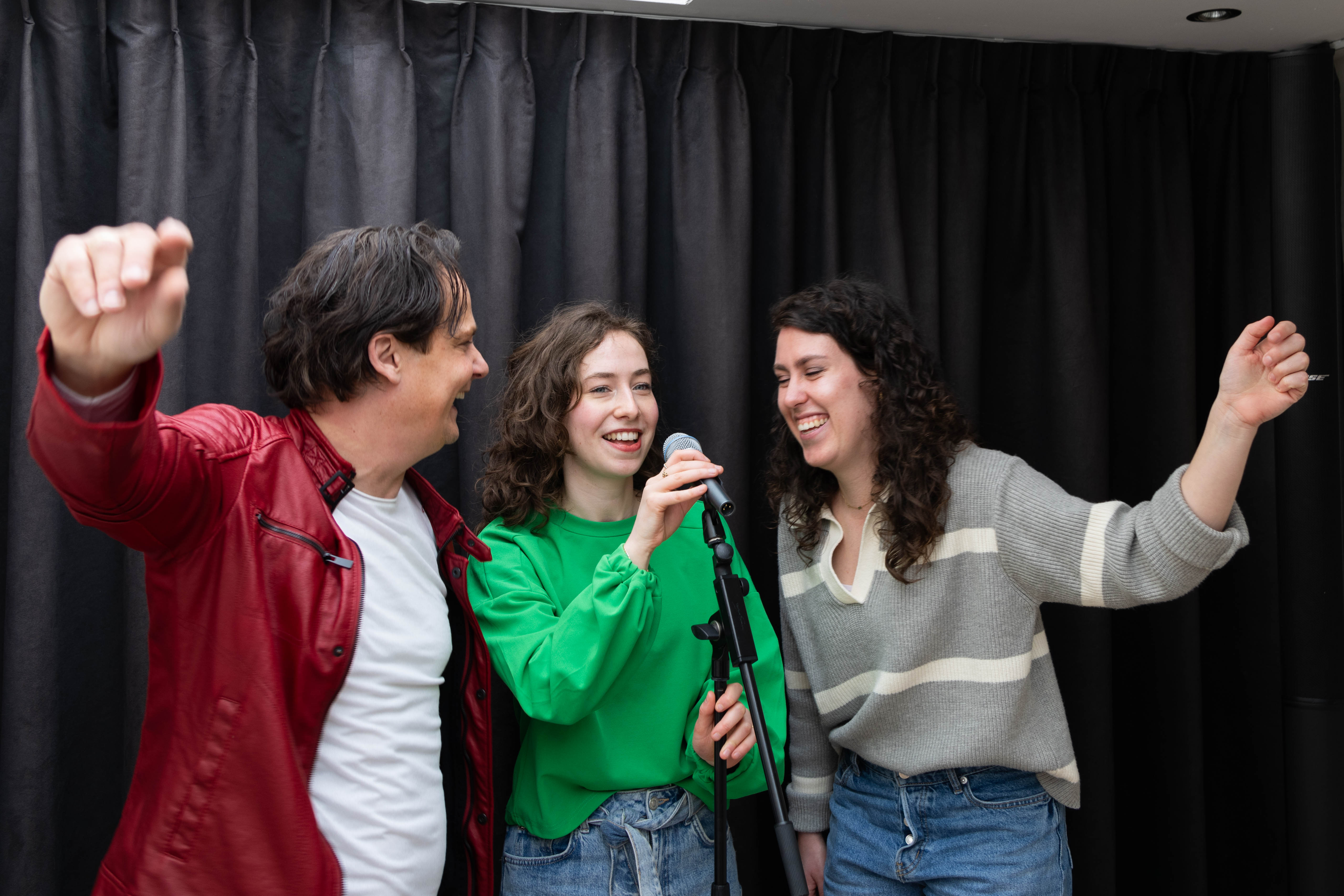 Duo (of trio) zangles bij MannaertMusic